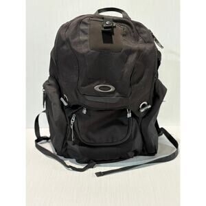 Oakley Tactical Field Gear black backpack standard issue 20-SI242-5
